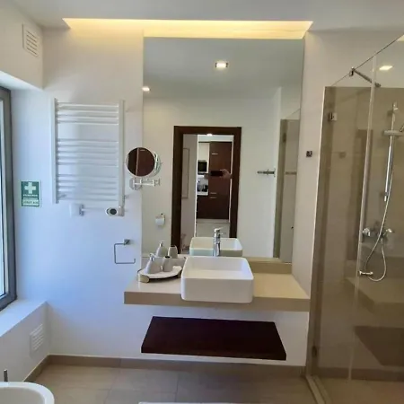 Oasis Com Piscina Perto Da Appartamento Portimão